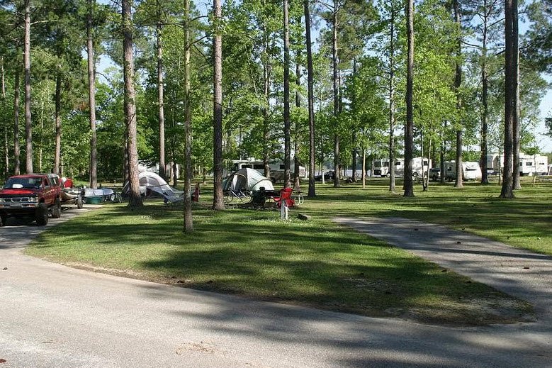 Lakepoint State Park, Alabama, USA